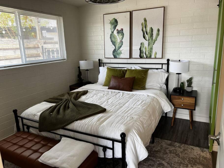 Monterey Way Minutes From Old Town Holiday home